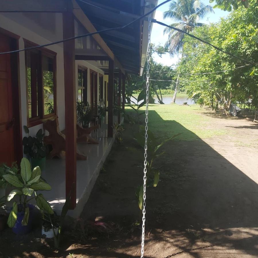 Cabañas Daneysha Tortuguero Exterior foto